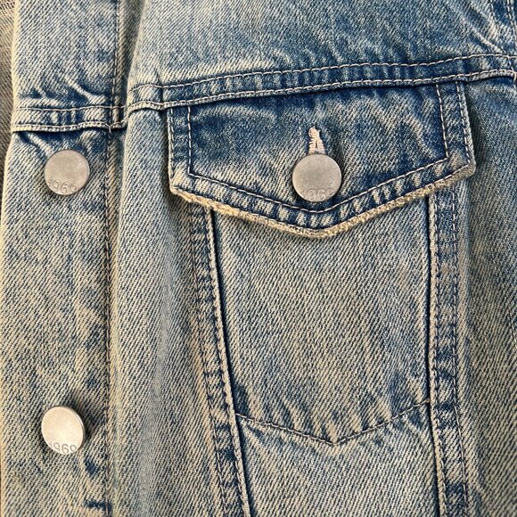 GAP 1969 Denim Jacket – 100% Cotton, Women’s Size Small - Picture 3 of 4